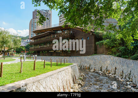 Taipei, JAN 5 : Vue extérieure de la Direction générale de la Bibliothèque publique de Taipei Beitou le Jan 5, 2019 à Taipei Banque D'Images