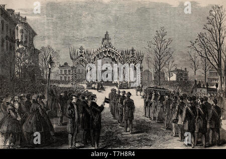 Funérailles du président Abraham Lincoln, à Chicago, Illinois, le 1 mai 1865 - Retrait du cercueil d'le train funéraire au Catafalque Banque D'Images