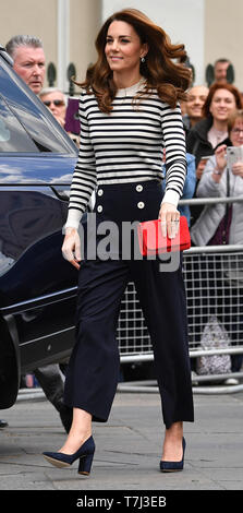 La duchesse de Cambridge arrive à lancer la King's Cup trophée à la Cutty Sark, Londres. Banque D'Images