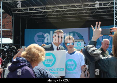 Nathan Gill participant à la partie Brexit rally à Chester Banque D'Images