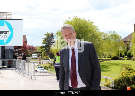 Nathan Gill participant à la partie Brexit rally à Chester Banque D'Images