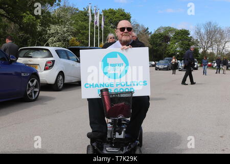 Nathan Gill participant à la partie Brexit rally à Chester Banque D'Images