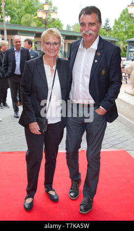 Rust, Allemagne. 06 mai, 2019. Rust, Allemagne - Mai 06, 2019 : Eagles Charity Golf Cup à Europapark avec Champion Handball Heiner Brand et épouse Christel | utilisée dans le monde entier : dpa Crédit/Alamy Live News Banque D'Images