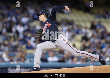 Los Angeles, CA, USA. 7 mai, 2019. Le lanceur partant des Atlanta Braves Max Fried (54) rend le départ pour les Braves pendant le jeu entre les Braves d'Atlanta et Les Dodgers de Los Angeles au Dodger Stadium à Los Angeles, CA. (Photo de Peter Renner and Co) Credit : csm/Alamy Live News Banque D'Images