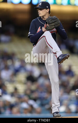 Los Angeles, CA, USA. 7 mai, 2019. Le lanceur partant des Atlanta Braves Max Fried (54) rend le départ pour les Braves pendant le jeu entre les Braves d'Atlanta et Les Dodgers de Los Angeles au Dodger Stadium à Los Angeles, CA. (Photo de Peter Renner and Co) Credit : csm/Alamy Live News Banque D'Images