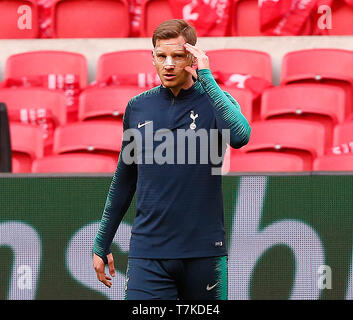 Amsterdam, Pays-Bas. 07Th Mai, 2019. Tottenham Hotspur est Jan Vertonghen avec masque lors de la formation de Tottenham Hotspur session avant la Ligue des champions de l'UEFA 2e jambe Semi- finale entre Ajax et de Tottenham Hotspur à Johan Cruyff Arena, Amsterdam, Pays-Bas le 07 mai 2019 : Crédit photo Action Sport/Alamy Live News Banque D'Images