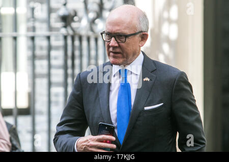 Londres, Royaume-Uni. 8 mai, 2019. L'ambassadeur américain Woody Johnson, le secrétaire d'État Mike Pompeo arives à Downing Street pour des entretiens avec le premier ministre Theresa mai sur les tensions Iran : Crédit amer ghazzal/Alamy Live News Banque D'Images