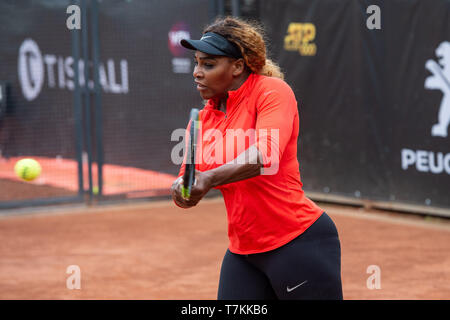 Rome, Italie. Le 08 mai, 2019. Serena Williams de USA au cours de sa session de formation au cours d'Internazionali BNL D'Italia Italian Open au Foro Italico, Rome, Italie, le 8 mai 2019. Credit : UK Sports Photos Ltd/Alamy Live News Banque D'Images