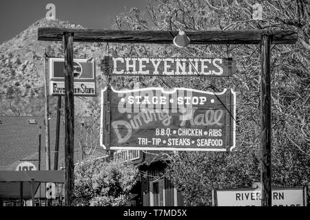 Ancien salon à Riverkern dans la forêt nationale de Sequoia - RIVERKERN, UNITED STATES OF AMERICA - Mars 29, 2019 Banque D'Images