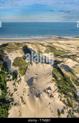 La France, Pas de Calais, St Jean, des dunes et de la plage (vue aérienne) Banque D'Images