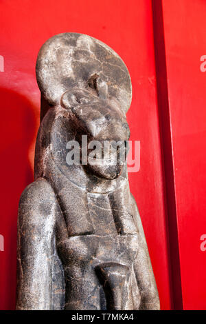 Statue égyptienne de la déesse lionne Sekhmet au Musée du Vatican, Cité du Vatican, Rome, Italie Banque D'Images