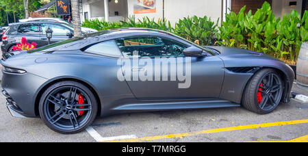 Coupé 2 portes noir mat Aston Martin Supercar. Banque D'Images