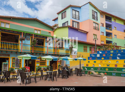Guatapé, Colombie. L'une des plus belles villes colorées et Banque D'Images