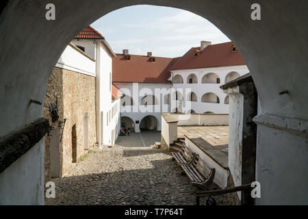 Deuxième cour intérieure de Château Palanok ville de Moukatchevo, Ukraine Banque D'Images