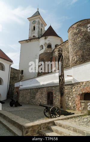 Deuxième cour intérieure de Château Palanok ville de Moukatchevo, Ukraine Banque D'Images