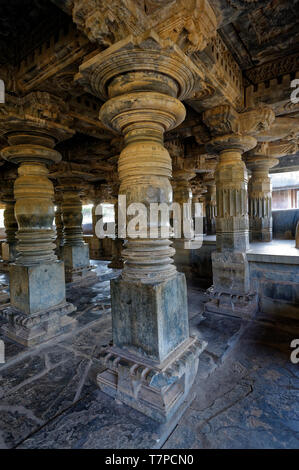 Vieux temple hindou de Nagareshvara Bankapura au dieu Shiva Banque D'Images