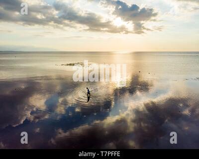 L'Indonésie, Nord de Bali, Lovina Beach (vue aérienne) Banque D'Images