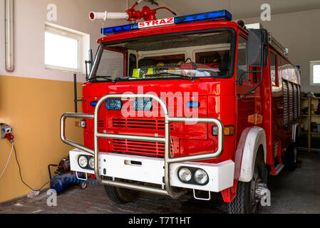 Klaxon De Signal De Vintage Sur Un Camion De Pompiers Historique