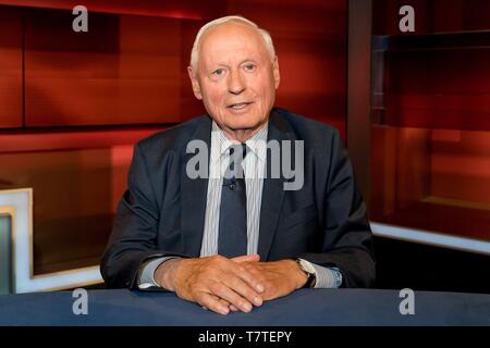 06.05.2019, Oskar Lafontaine, La Gauche, chef de faction dans la Sarre dans le studio de télévision à Hart mais juste en studio à Berlin Adlershof. Portrait de l'homme politique. Dans le monde d'utilisation | Banque D'Images