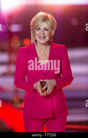 Berlin, Deutschland. 04 mai, 2019. Carmen NEBEL, Allemagne, présentateur, 'Bienvenue à Carmen Nebel' 15 ans anniversaire de la ZDF-Show sur 04.05.2019 du Velodrom, Berlin | Conditions de crédit dans le monde entier : dpa/Alamy Live News Banque D'Images