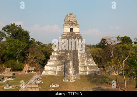 Tikal, Guatemala, 1 Temple ou Temple du Grand Jaguar, ruines Maya site du patrimoine mondial de l'UNESCO, le parc national de Tikal, Guatemala, Amérique Latine Banque D'Images