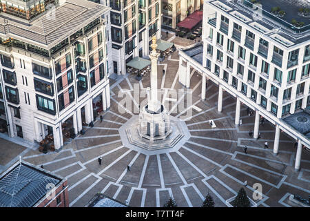 Square Paternoster vu de la coupole de la Cathédrale St Paul, à Londres, Royaume-Uni. Banque D'Images