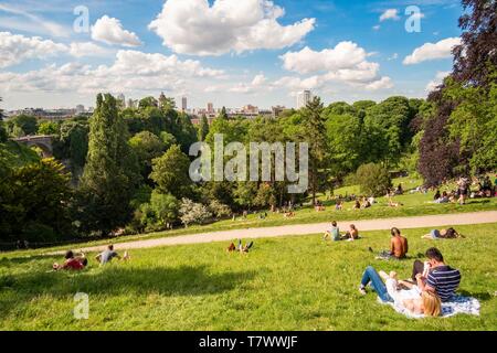 France, Paris, le parc des Buttes de Chaumont Banque D'Images