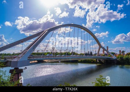 Pont moderne à Séville Espagne - architecture Banque D'Images