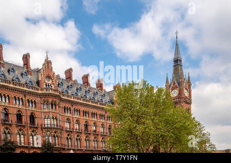 St Pancras Renaissance Hotel, Londres, Royaume-Uni Banque D'Images