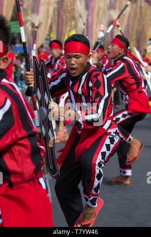 Kaamulan est d'un mois de festival ethnique qui a lieu chaque année dans la province de Bukidnon, Mindanao, Philippines du Sud.20 municipalités et deux villes qui Banque D'Images