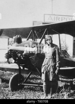 Amelia Earhart et Kinner Airster, 1921 Banque D'Images