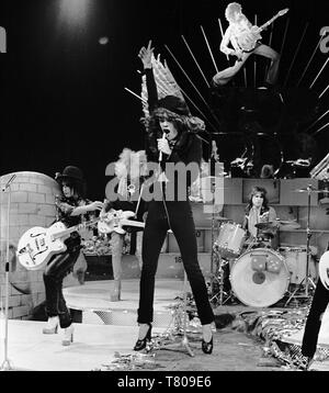 New York Dolls TopPop plat-studio Hilversum, Pays-Bas - 1973, (Photo Gijsbert Hanekroot) *** légende locale *** New York Dolls Banque D'Images