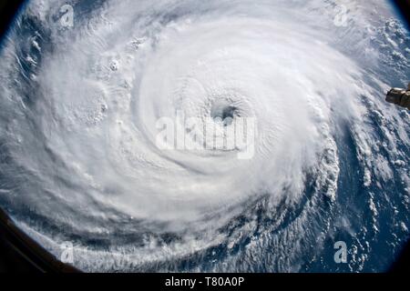 L'ouragan Florence, ISS de droit Banque D'Images