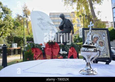 Athènes, Grèce. 9 mai, 2019. Monument du soldat russe a vu au cours de la célébration du 74e anniversaire de la Victoire sur la Seconde Guerre mondiale sur l'Allemagne nazie par l'URSS, connu sous le nom de la fête de la Victoire au Monument du soldat russe à Kalithea. Credit : Giorgos Zachos SOPA/Images/ZUMA/Alamy Fil Live News Banque D'Images