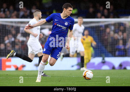 Londres, Royaume-Uni. 09 mai, 2019. Andreas Christensen de Chelsea en action. L'UEFA Europa League, semi- final, 2e match aller, Chelsea v Eintracht Frankfurt à Stamford Bridge à Londres le jeudi 9 mai 2019. Ce droit ne peut être utilisé qu'à des fins rédactionnelles. Usage éditorial uniquement, licence requise pour un usage commercial. Aucune utilisation de pari, de jeux ou d'un seul club/ligue/dvd publications pic par Steffan Bowen/Andrew Orchard la photographie de sport/Alamy live news Crédit : Andrew Orchard la photographie de sport/Alamy Live News Banque D'Images