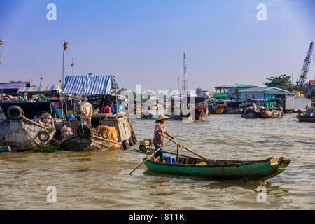 L'extérieur du marché flottant de Can Tho, Vietnam, Indochine, Asie du Sud, Asie Banque D'Images