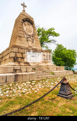 Le monument à l'empereur Alexandre II à Bunardzhik tepe - Colline des libertadors dans ville de Plovdiv, en Bulgarie. Banque D'Images