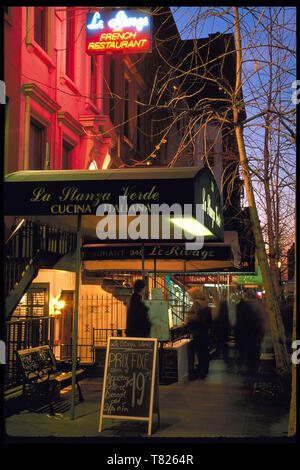 1998, Restaurant Row, West 46th Street,Hell's Kitchen, NEW YORK, USA Banque D'Images