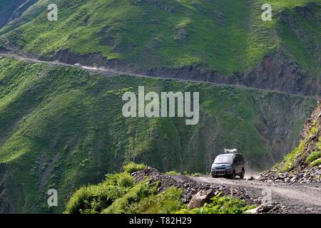 La Géorgie, région de Kakheti, Tusheti, le spectaculaire voie reliant Telavi à Omalo à travers le col à 2826 mètres d'Abano Banque D'Images