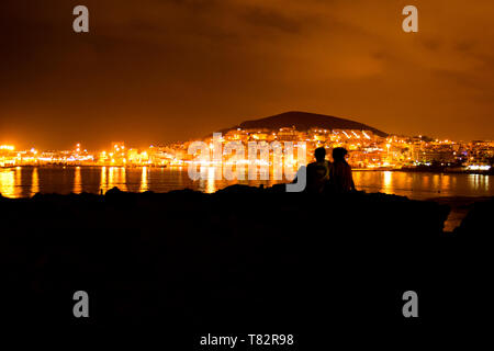 Nuit à Los Cristianos, Tenerife, Îles Canaries Banque D'Images