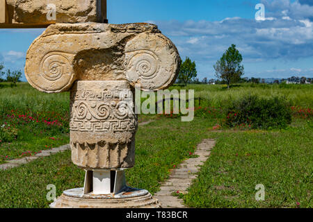 Parc de la zone urbaine, Zone Archéologique de Metaponto. Temple Ionique. Basilicate Banque D'Images