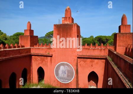 La France, Var, Frejus, ancien camp de Caïs, la mosquée Missiri soudanais achevée en 1930, la Mosquée de Djenné replica et inclus dans l'inventaire historique supplémentaire Banque D'Images