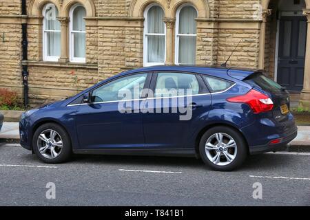 Le Yorkshire, UK - 11 juillet 2016 : Ford Focus berline compacte (3e génération) voiture garée à Saltaire, Yorkshire, UK. Ford fabriquée 6 396 369 voitures je Banque D'Images