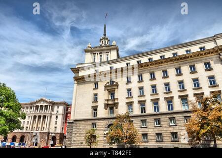 Largo building à Sofia, Bulgarie. Siège du Parlement bulgare monocaméral. Banque D'Images