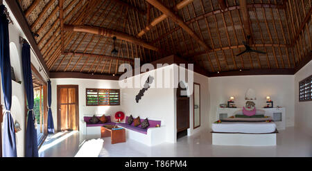 Chambre d'hôtel de style tropical Banque D'Images