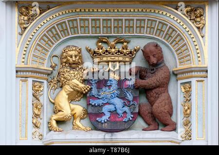 Belgique, Flandre occidentale, Bruges, centre historique classé au Patrimoine Mondial de l'UNESCO, l'hôtel de ville (Stadhuis), l'écusson Banque D'Images