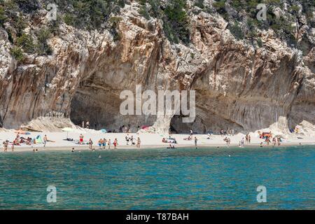 Italie, Sardaigne, Province de Nuoro, Cala Gonone, Cala Luna Banque D'Images