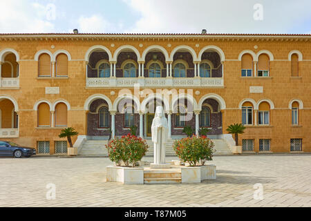 Nicosie, Chypre - 25 janvier 2019 : Palais de l'archevêque - résidence officielle et le bureau de l'archevêque de Chypre Banque D'Images