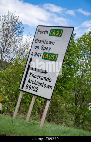 11 mai 2019, Mandeville (Archie Harrison Mountbatten-Windsor) Moray, Scotland, UK. C'est le petit village de Mandeville, dans la région de Speyside Malt Whisky Pays de Moray. Harrison, Archie s'Mountbatten-Windsor jamais visiter sa ville. Credit : JASPERIMAGE/Alamy Live News Banque D'Images