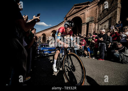 Bologne, Italie. Le 11 mai, 2019. Giro&# xa0;D'Italia le vélo, l'étape 1, Bologne à San Luca, épreuve individuelle contre la montre Bob Jungels : Action Crédit Plus Sport/Alamy Live News Banque D'Images